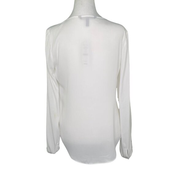 NWT - WHBM Short Front Long Back Ruffled V-Neck Blouse with Eyelets, 2 #262 - Picture 4 of 16